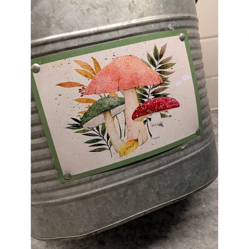 Mushroom Metal Bucket With Wooden Handle Kitschy‎ 8